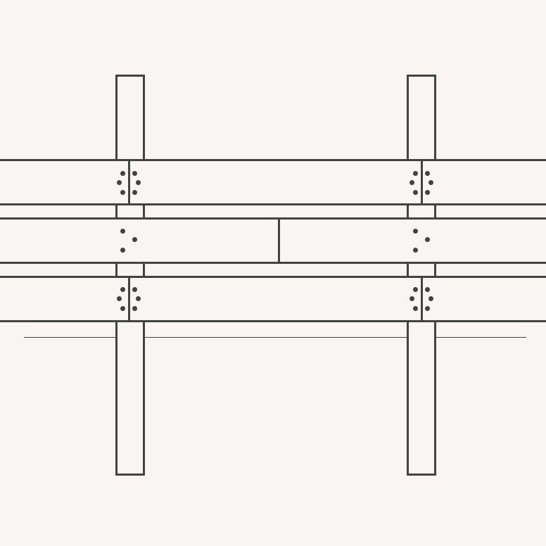 Horizontale planken aan schutting