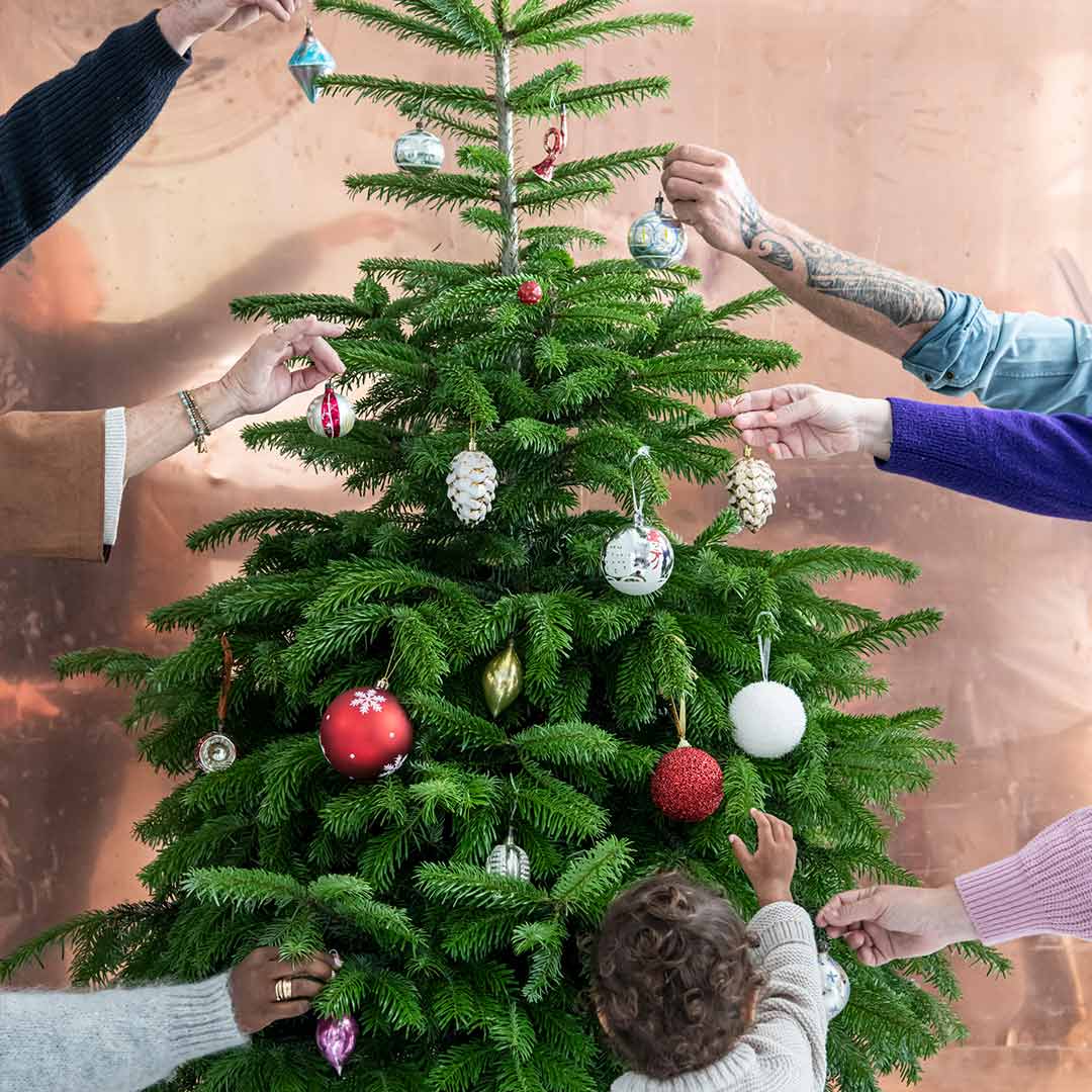 meubilair Walging schoenen Doneer jouw oude kerstballen, en maak een ander blij - Intratuin